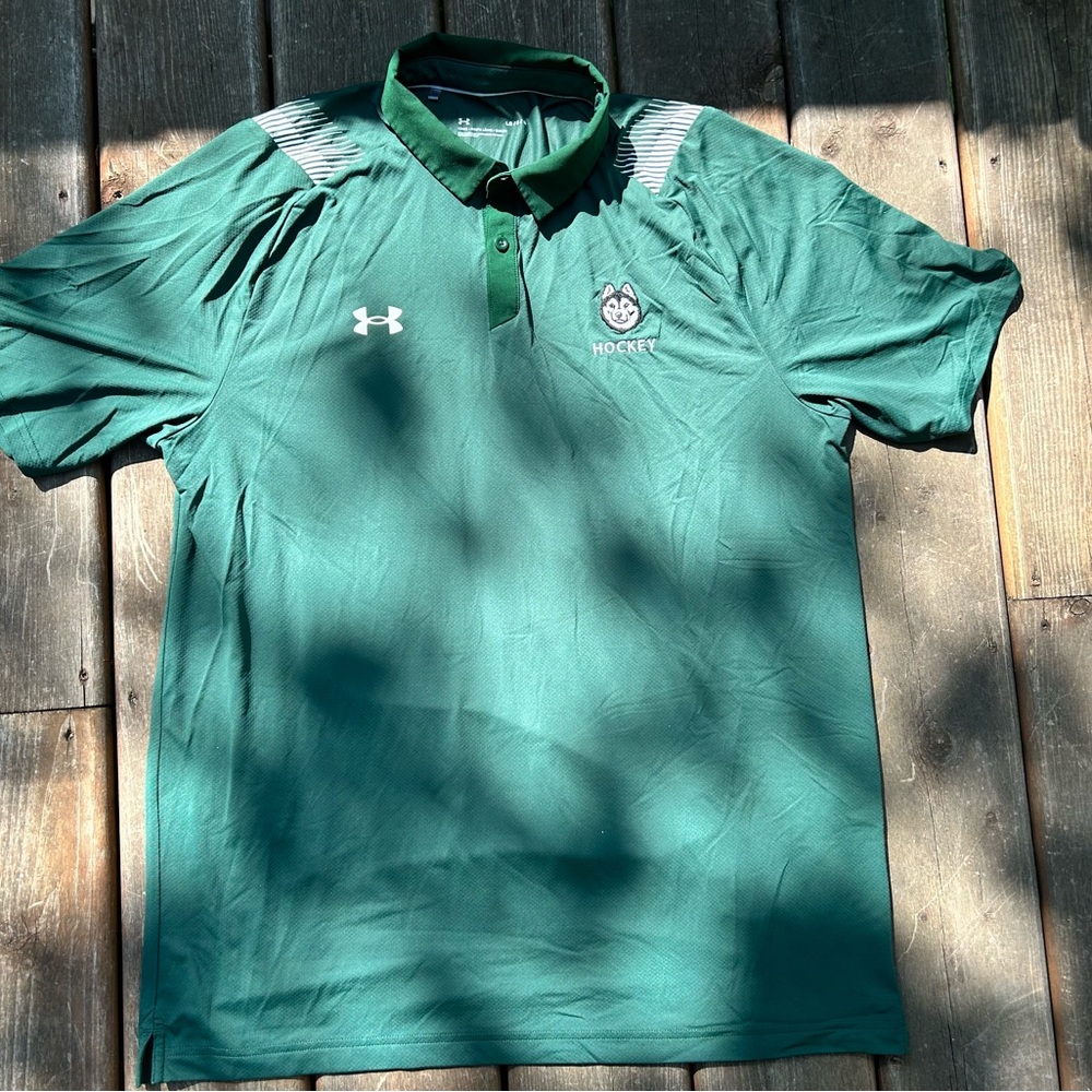 University of Saskatchewan Huskies Hockey 🐺🏒 – Under Armour Athletic Polo